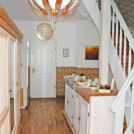 Vila Naturnahes Strandhotel Mit Direkter Ostseelage 3*