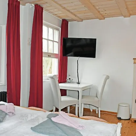 Naturnahes Strandhotel Mit Direkter Ostseelage 3* Baabe