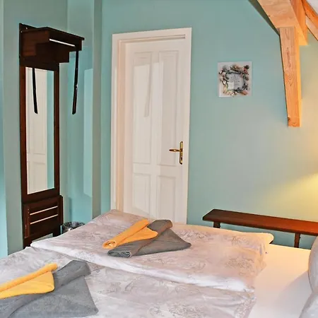 Naturnahes Strandhotel Mit Direkter Ostseelage