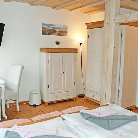 Naturnahes Strandhotel Mit Direkter Ostseelage Vila Baabe