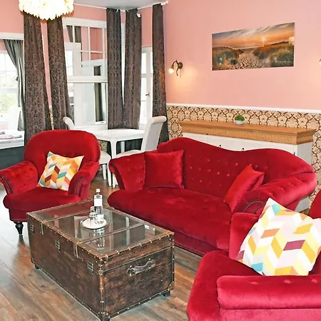 Naturnahes Strandhotel Mit Direkter Ostseelage 3*