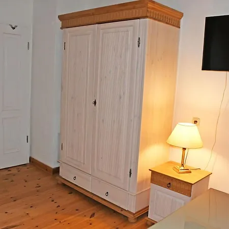 Naturnahes Strandhotel Mit Direkter Ostseelage 3*