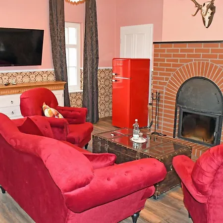 Vila Naturnahes Strandhotel Mit Direkter Ostseelage 3*