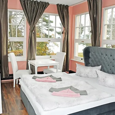 Naturnahes Strandhotel Mit Direkter Ostseelage